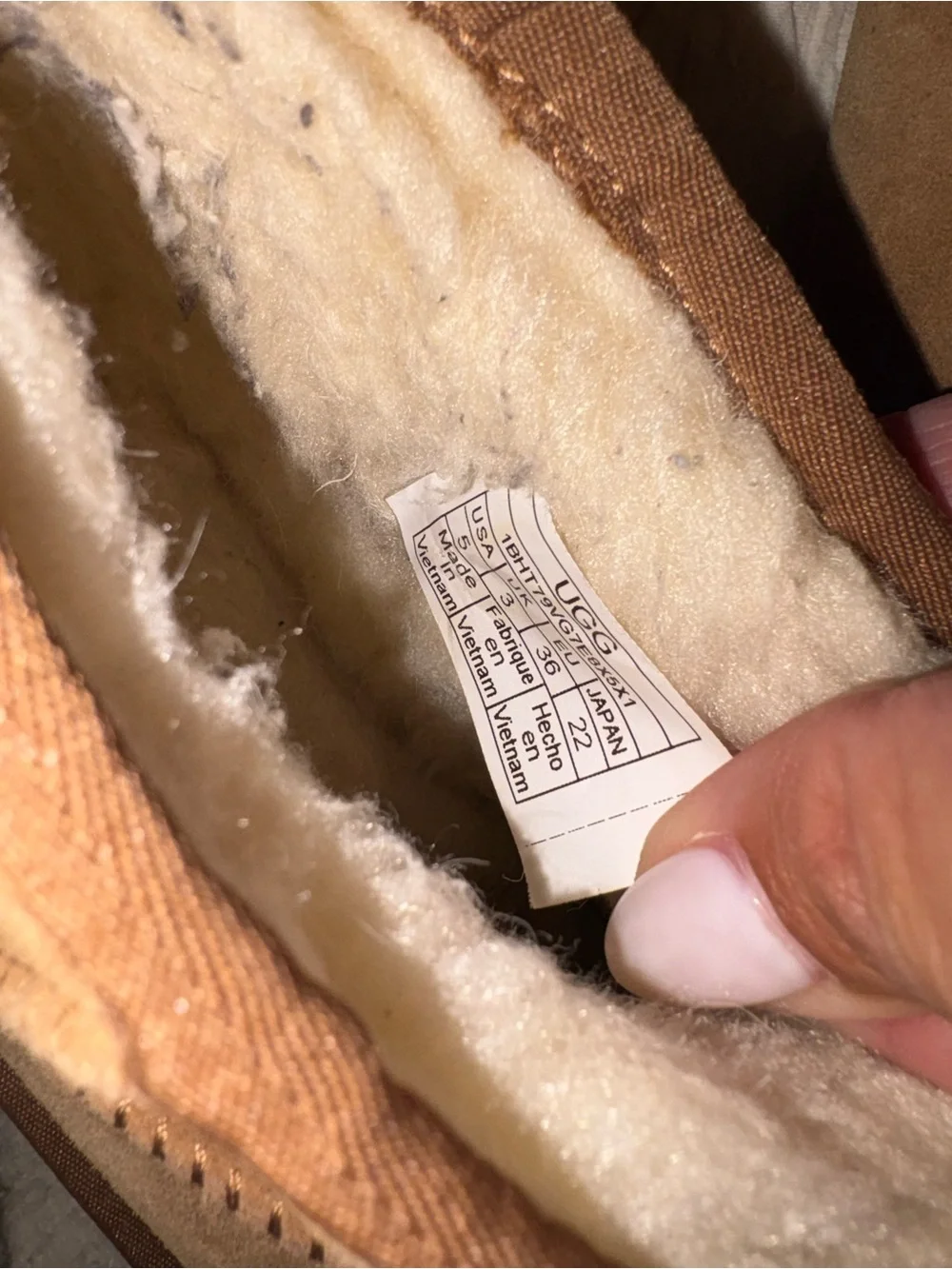 Women’s Classic Ultra Mini Platform Uggs Size 5 style 1135092